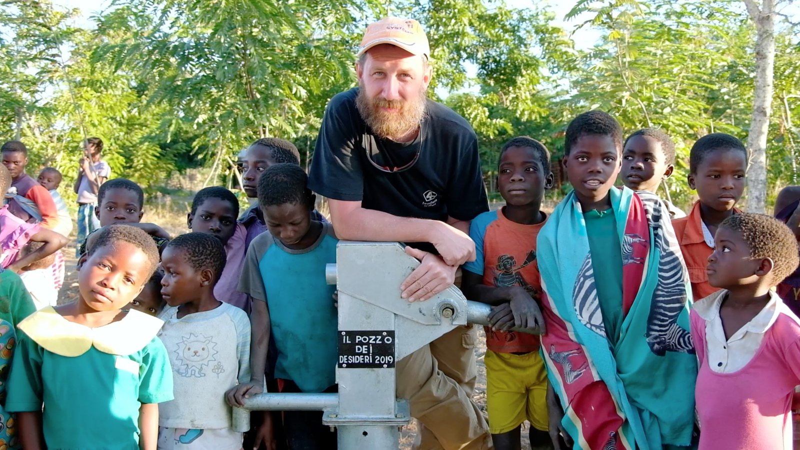 piantando-progetto-pozzo-desideri-acqua-malawi