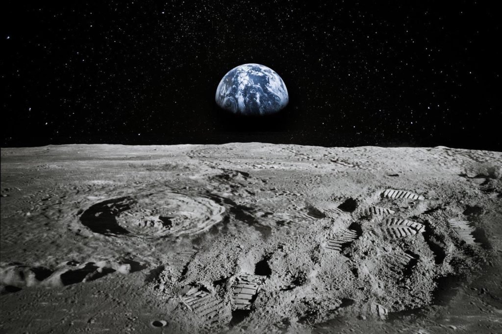 La Terra vista dalla superficie della Luna
