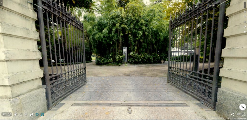 Cancello d'ingresso del parco nel tour virtuale di Orticolario